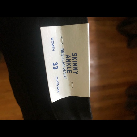 H&M’s Skinny Jeans - Picture 2 of 2